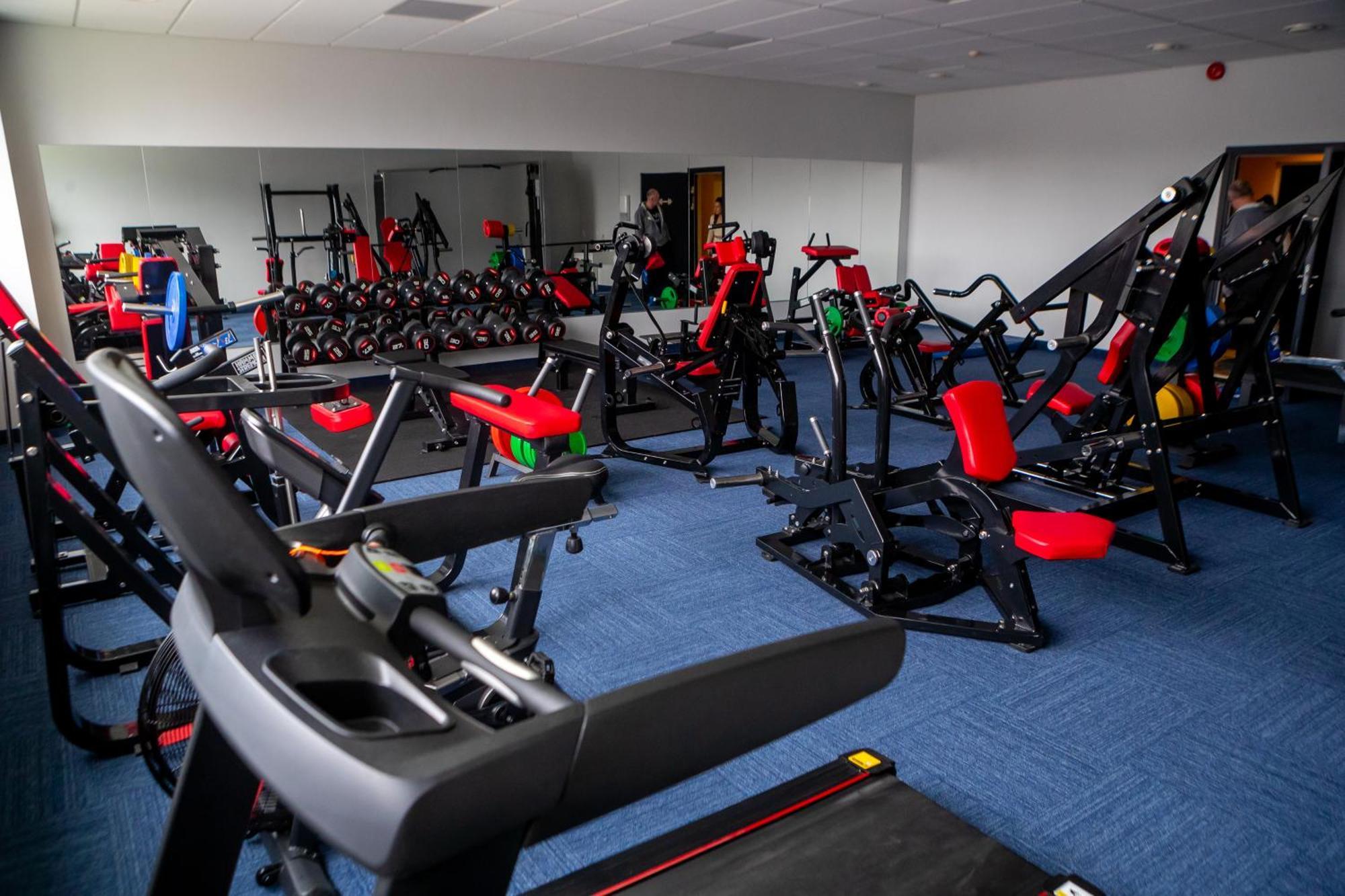 Oe Seaside Suites & Spa Kuressaare Bagian luar foto