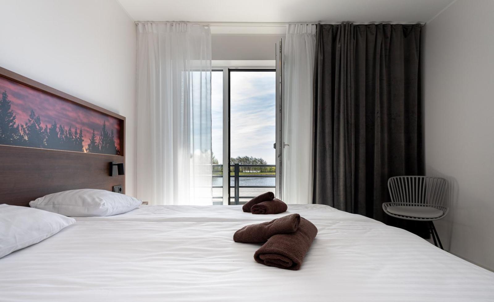 Oe Seaside Suites & Spa Kuressaare Ruang foto