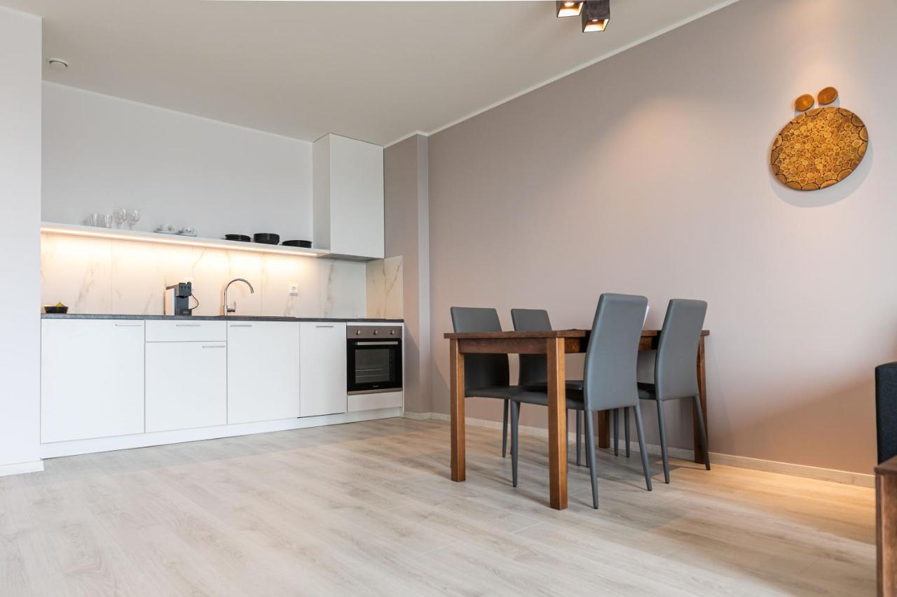 Oe Seaside Suites & Spa Kuressaare Bagian luar foto