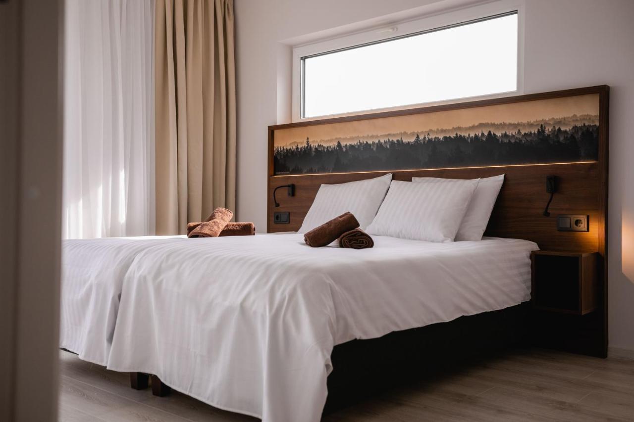 Oe Seaside Suites & Spa Kuressaare Bagian luar foto